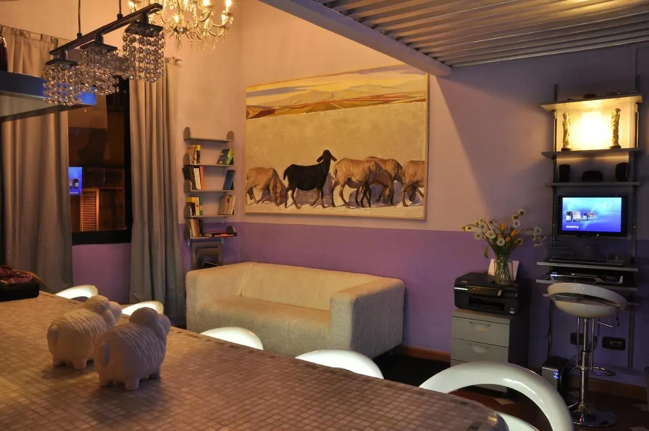 The Black Sheep B&B Florence Bed & Breakfast