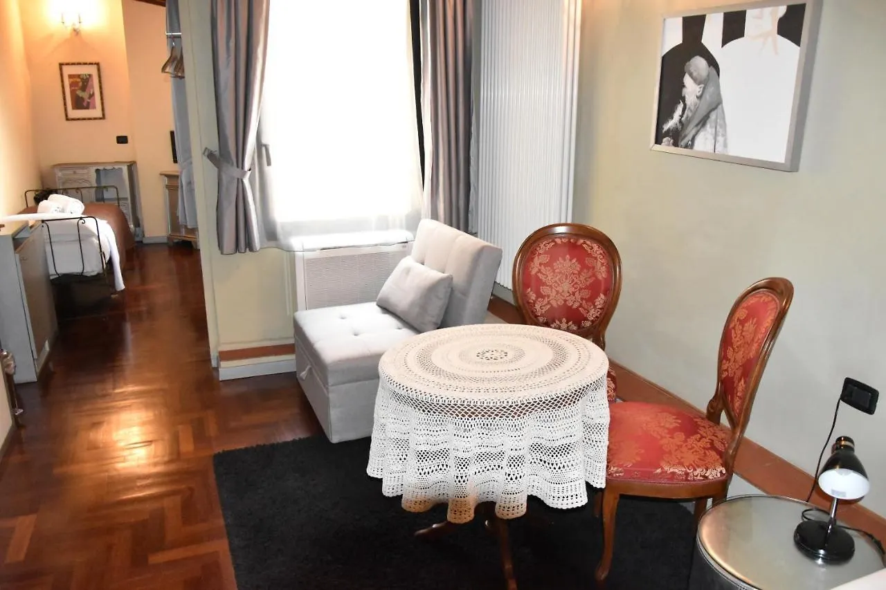 The Black Sheep B&B Firenze Italia